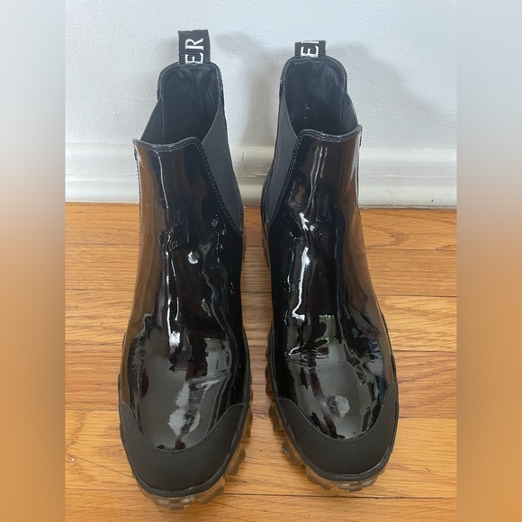 MONCLER
Hanya patent-leather Chelsea rain boots size 37 - Picture 3 of 4